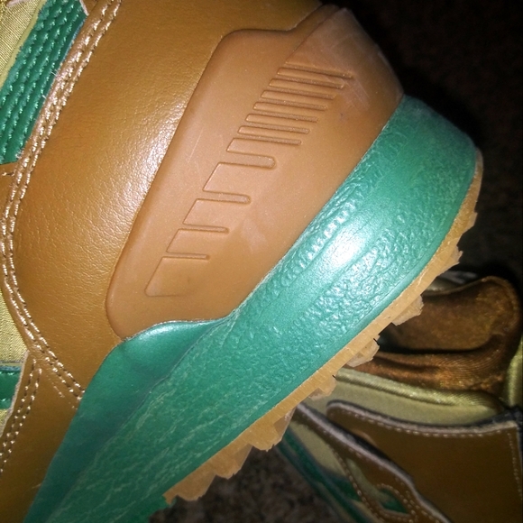 Asics Gel Mt Zip Hiking/Runner- chestnut/hunter green- size 8 male - Picture 6 of 10